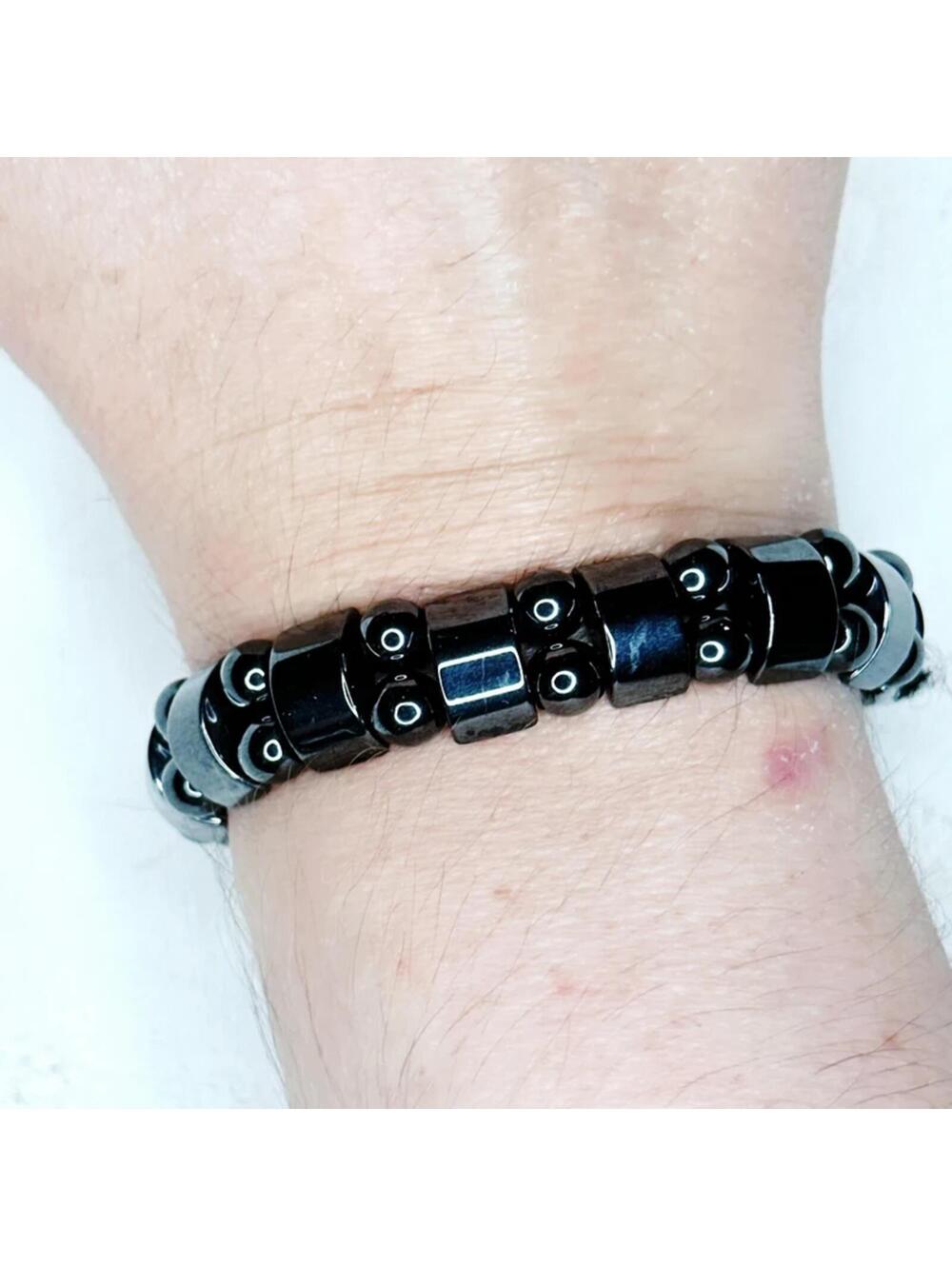 5875u. Gray Magnet Stretch Bracelet